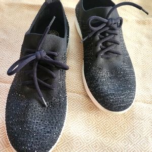 Fliptop Black Rhinestone Knit Sneakers sz US9
